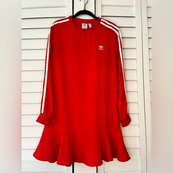 Adidas |  Sleek drop hem dress in red - Picture 3 of 8